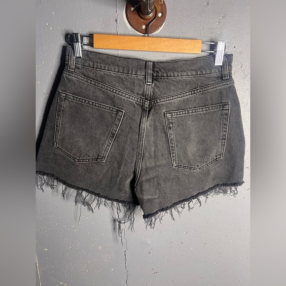Reformation Black Denim Distressed Shorts 3” in size 28 - Picture 2 of 10